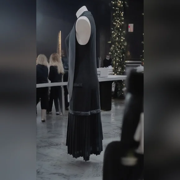 Iconic Fink Modell 1960s Black Satin Bow Tie Sleeveless Shift Dress Pleated Midi - Picture 2 of 12